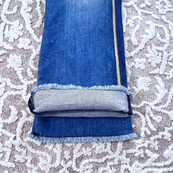 Veronica Beard Carolyn Tuxedo Stripe 10” Baby Boot Jeans - Picture 10 of 13